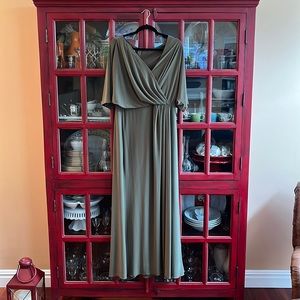 BHLDN dress size 12 worn once altered an inch shorter and tacked by the chest